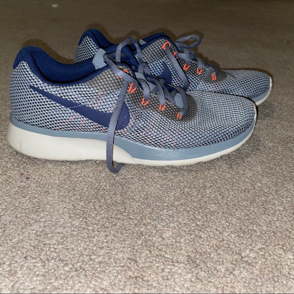 Women’s Nike Sneakers